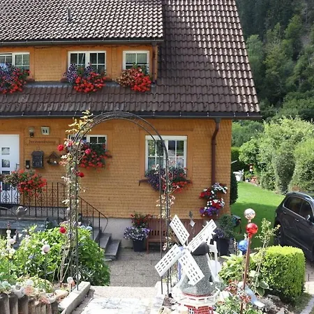 Дом отдыха Haus Hiller Comfortable Holiday